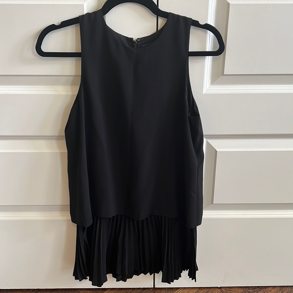 Black Theory accordion tank